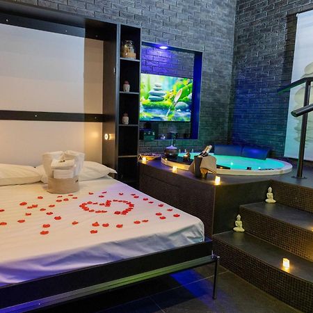 Lungomare Suite & Spa Nápoly Kültér fotó